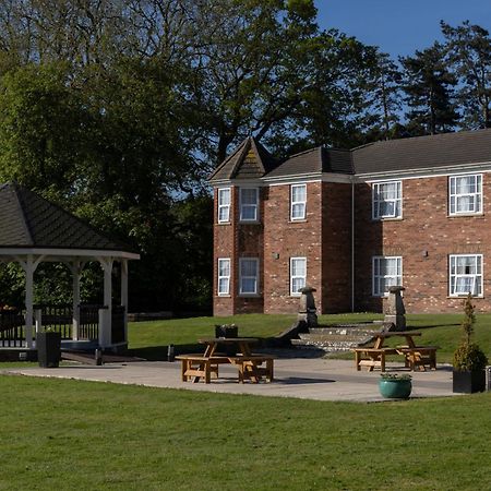 Best Western Plus Kenwick Park Hotel Лаут Екстер'єр фото