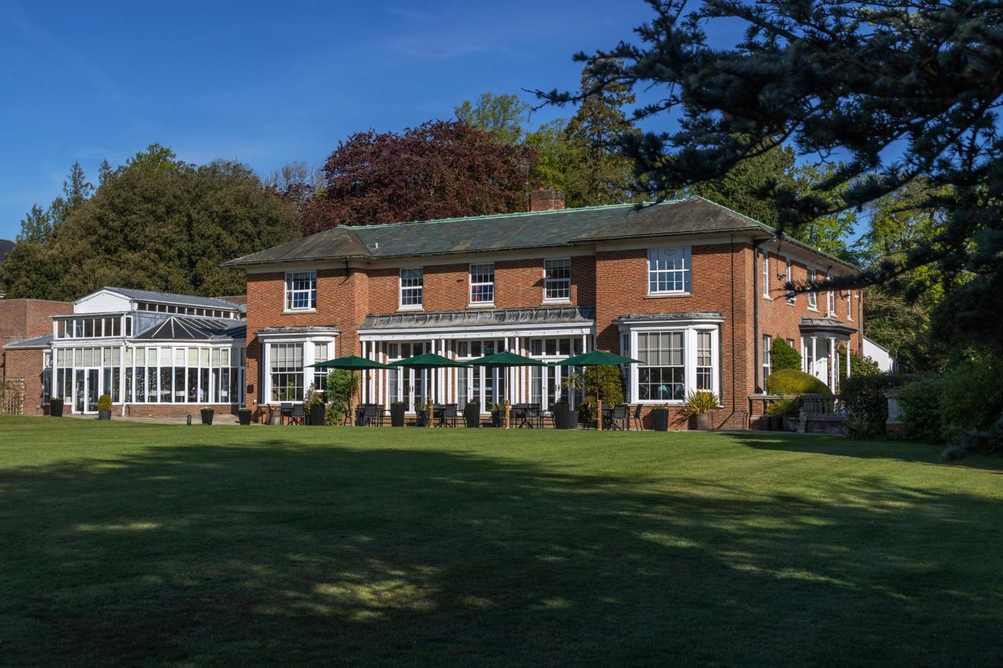 Best Western Plus Kenwick Park Hotel Лаут Екстер'єр фото